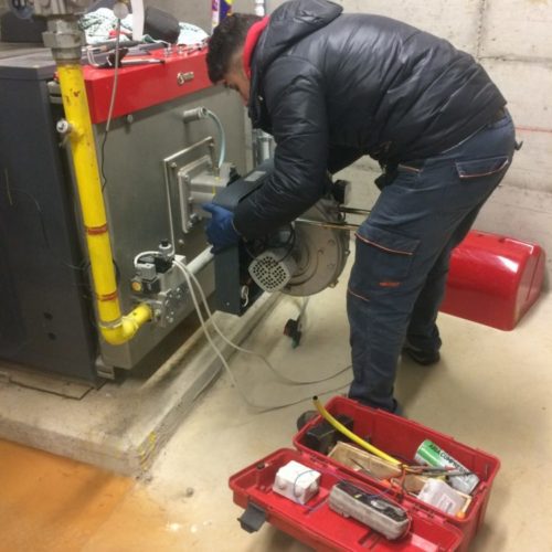 Manutenzione impianti elettrici e tecnologici a Milano